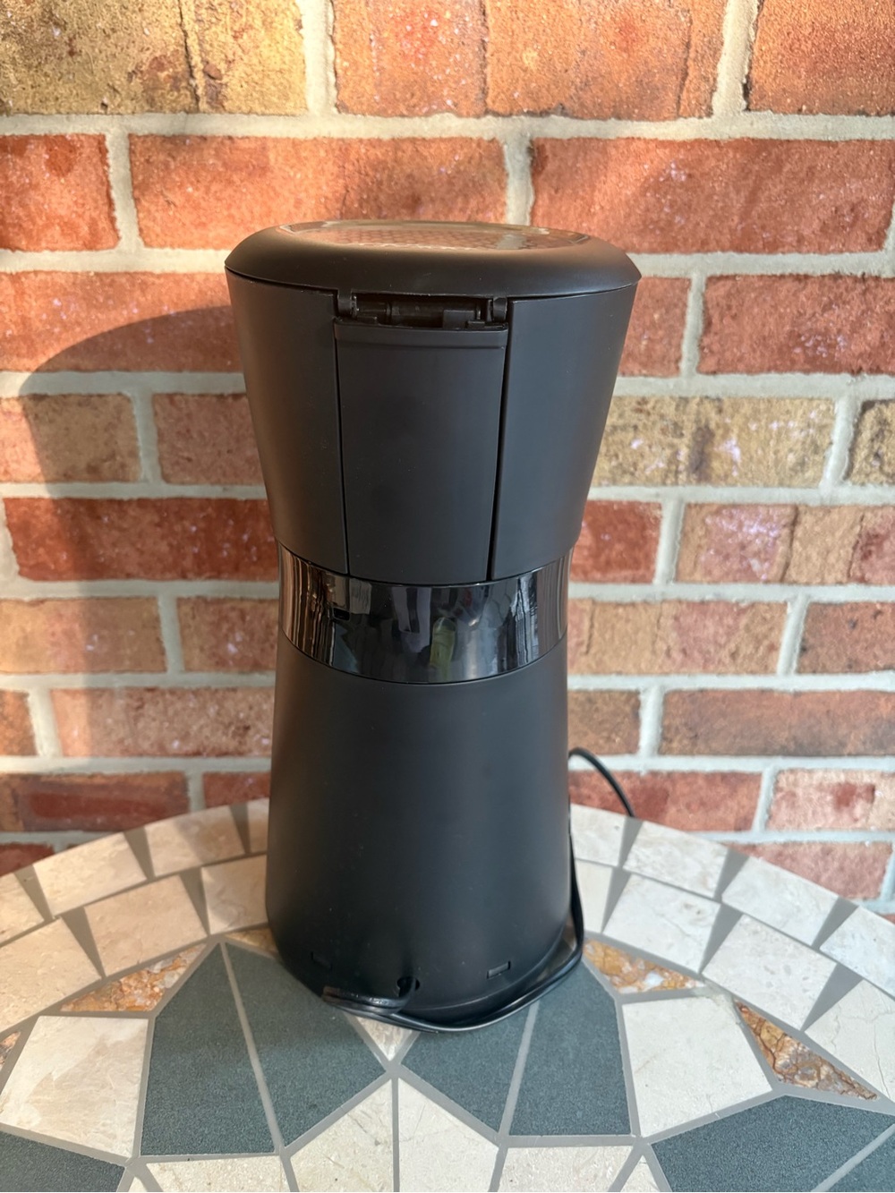 Mr. Coffee Iced Coffee Maker, Black - Filter Included. No Carafe. Tested/Working - Picture 3 of 4